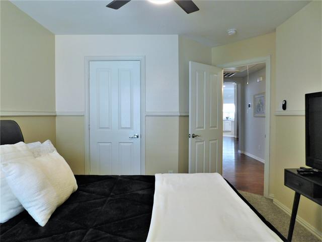 Building Photo - 1119 Postwood Dr