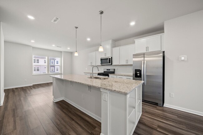 Building Photo - Convenient New Construction Townhome in Durham - Easy commute to RTP, Brier Creek, Airport