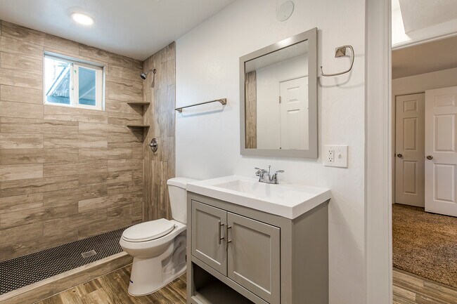 Building Photo - 4535 E 14th St