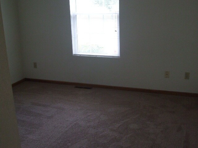 Master Bedroom - 3 N Montague Ave