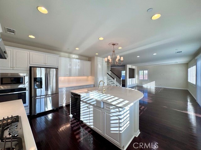 Building Photo - 30223 Mahogany St