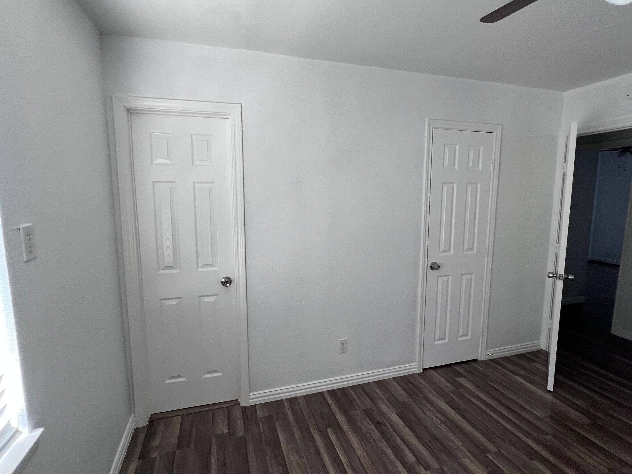 Building Photo - 421 W Grubb Dr