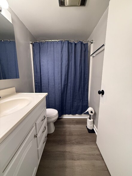 Building Photo - 21260 OH-676