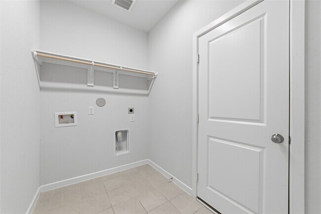 Building Photo - 7819 Wyndham Hbr Ct