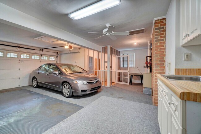 Building Photo - Reduced & Ready NOW! WATERFRONT Home in Wi...