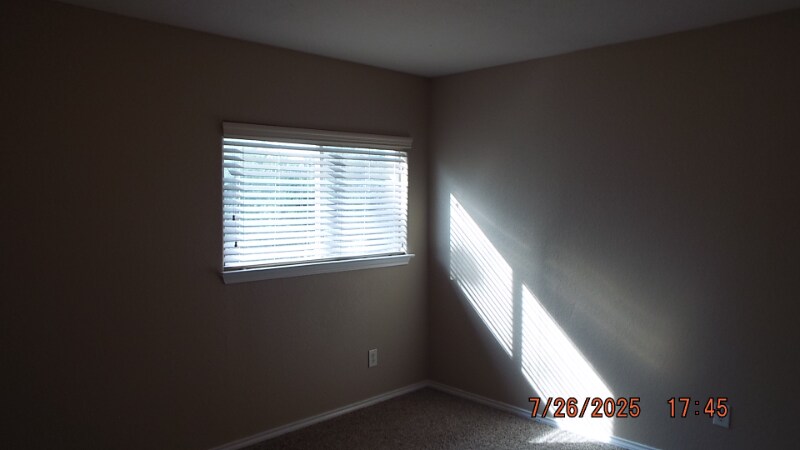Building Photo - 6011 Bronco Way