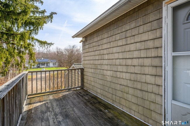 Building Photo - 92 Whisconier Rd