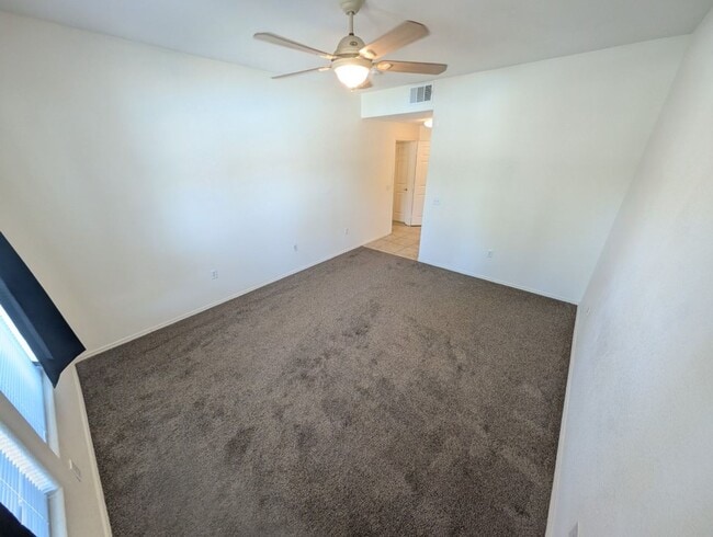 Building Photo - 820 Titan Peak Pl