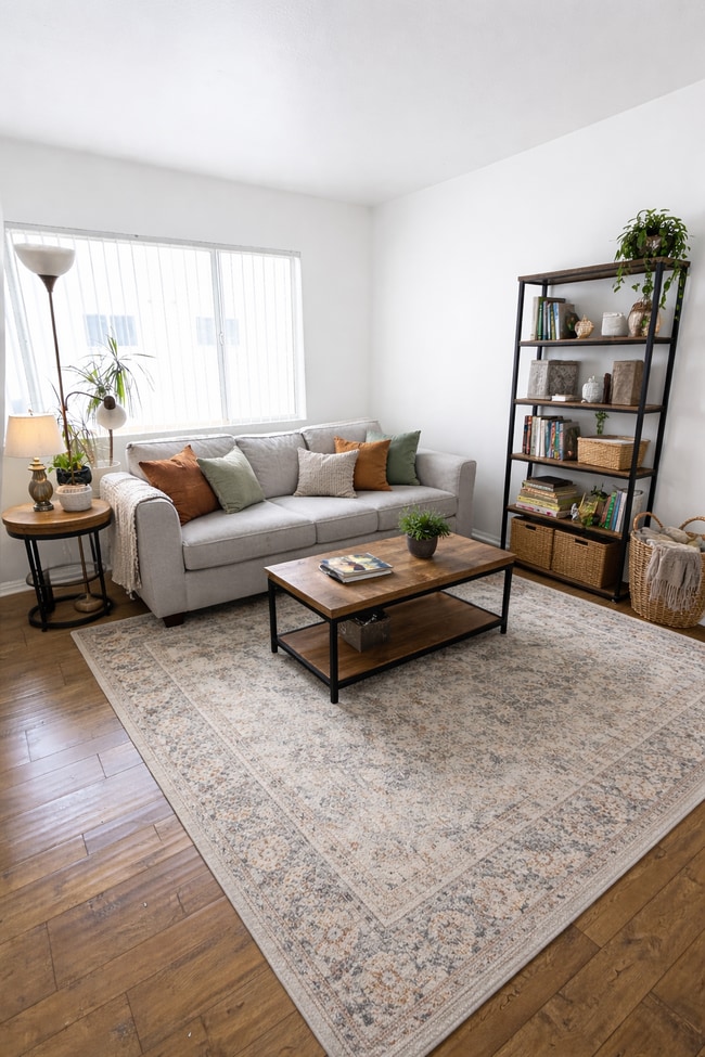 Building Photo - 18340 Collins St