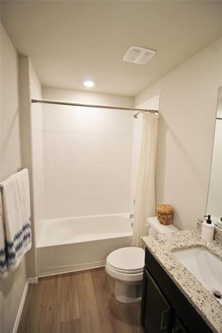 Building Photo - 3333 Brosnan Rd