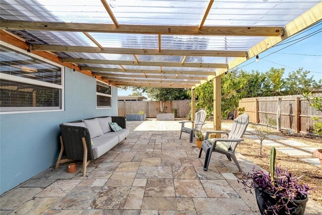 Building Photo - 2138 Timber Ln