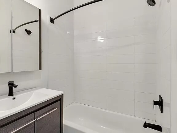 Building Photo - 1101 N Hancock St