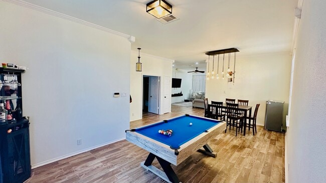 Building Photo - 2310 Falcon Dr