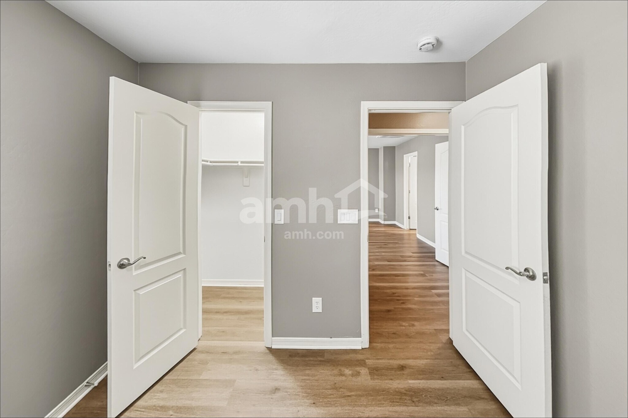 Building Photo - 20759 W Hamilton St