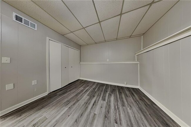 Building Photo - 2979 Marsh Ln SW
