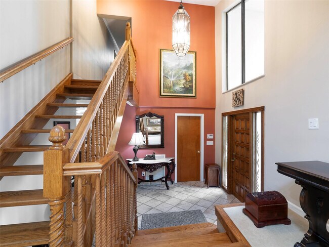 Building Photo - 6556 NW 87th Ave