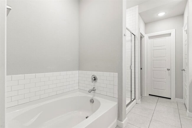 Building Photo - 2012 Prestige Cove Ct
