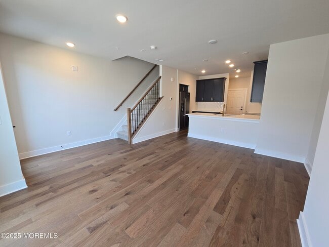 Building Photo - 1403 Kingsley St