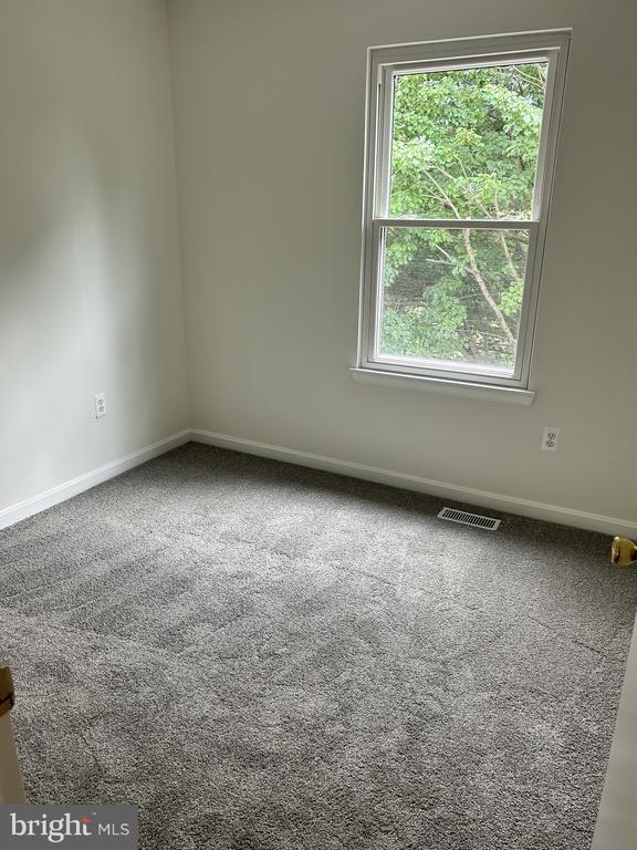Building Photo - 9536 Melrose Square Way