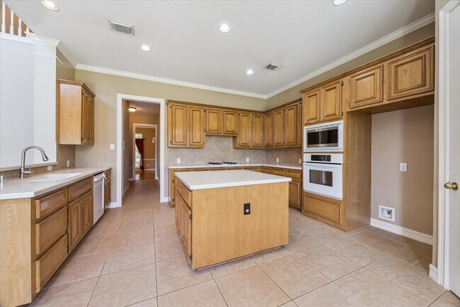 Building Photo - 3016 Autumn Harvest Dr