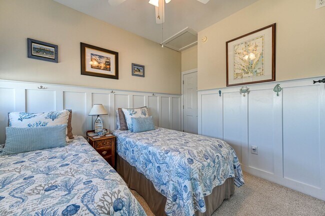 Building Photo - OFF-SEASON FURNISHED RENTAL AVAILABLE JAN and FEB '26