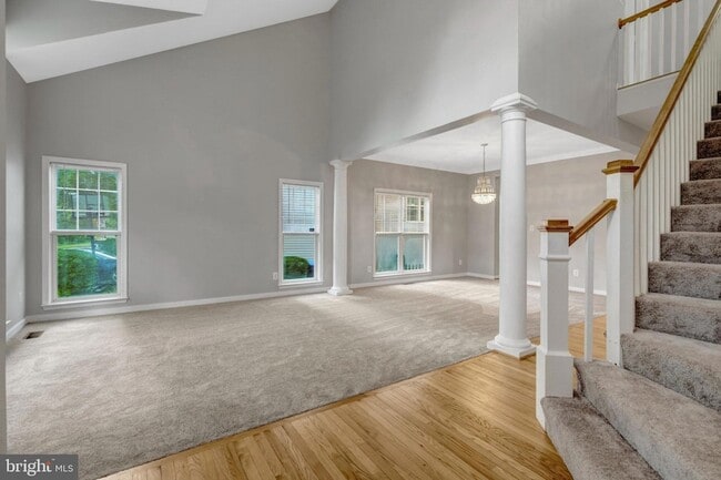 Building Photo - 26161 Rachel Hill Dr