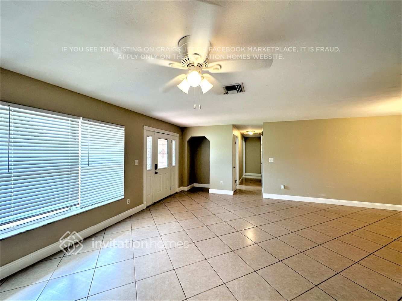 Building Photo - 1324 W Hartley Cir