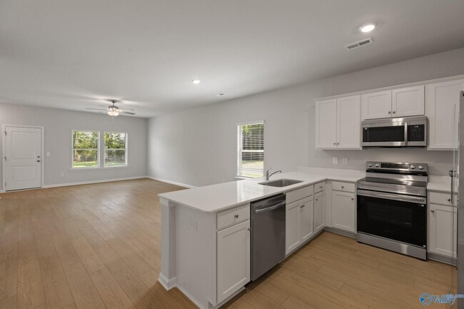 Building Photo - 102 Border Collie Dr