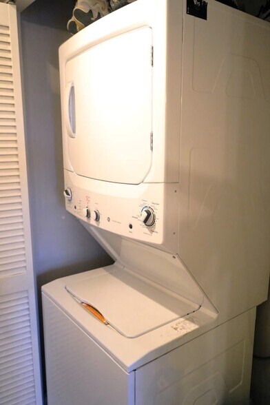 Washer and Dryer - 269 NW 7th St