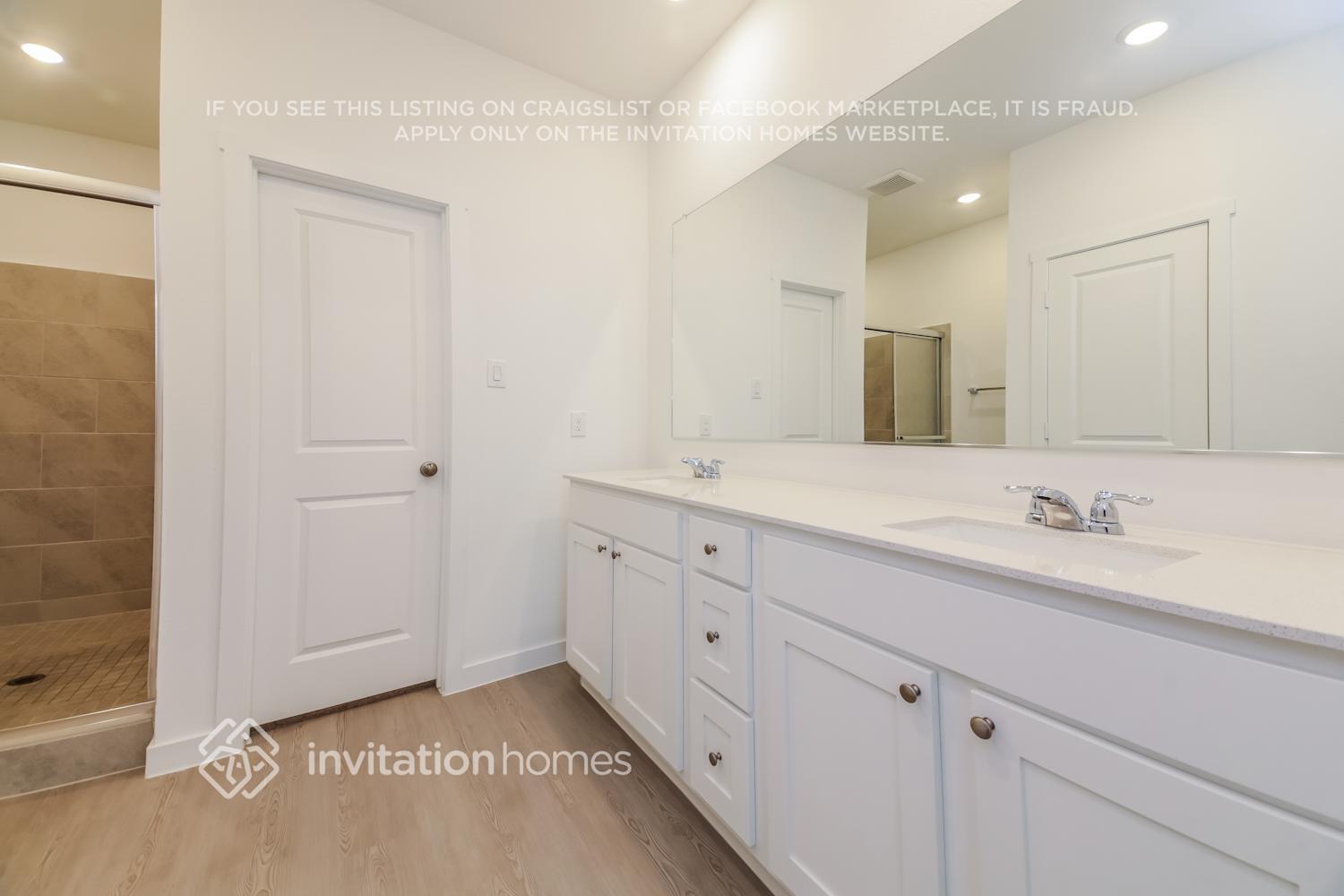 Building Photo - 331 Sedalia Trl