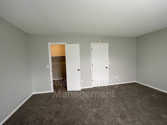 Building Photo - 5434 Evard Rd