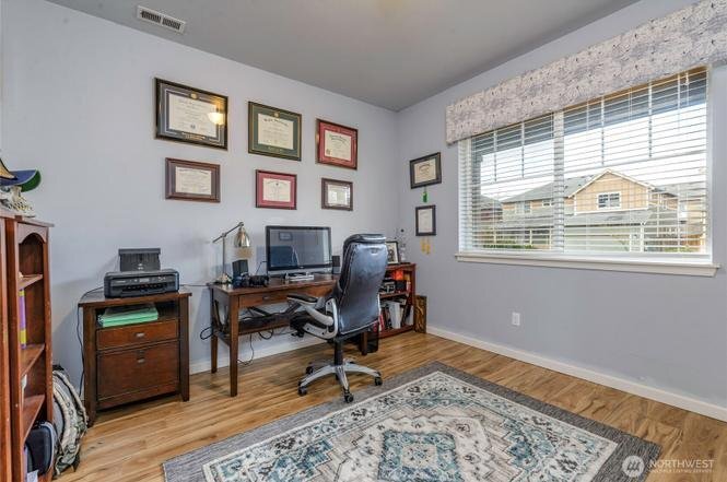 Building Photo - 1438 Farina Lp SE