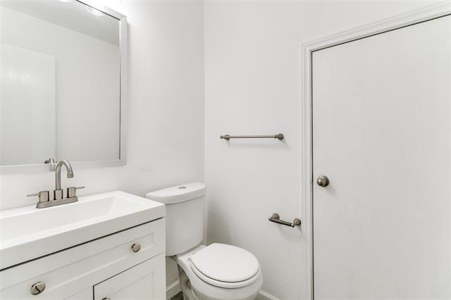 Building Photo - 1808 Southridge Ln