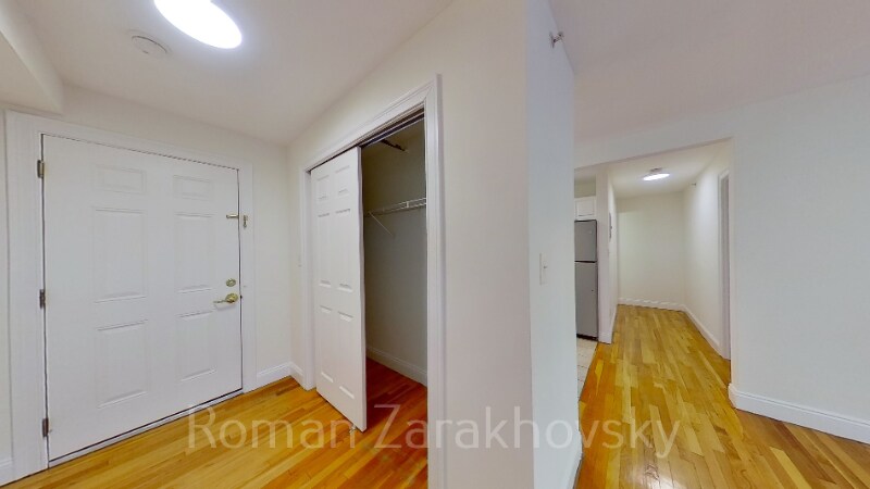 Building Photo - 8 Griggs St