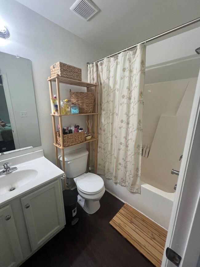 Building Photo - 238 Sweet Gum Ln