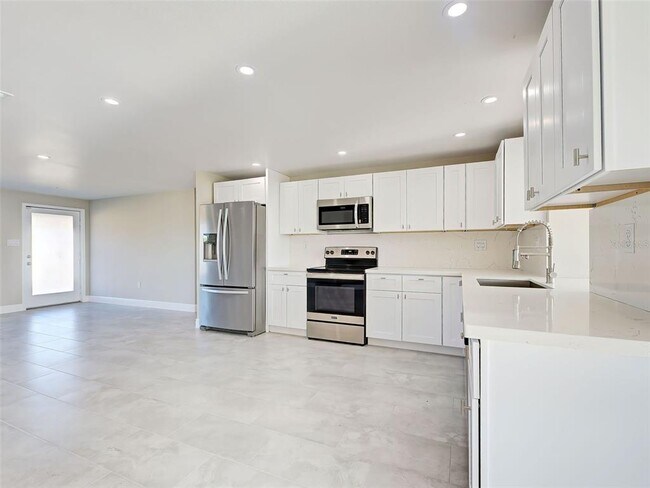 Building Photo - 4342 Ewing Cir