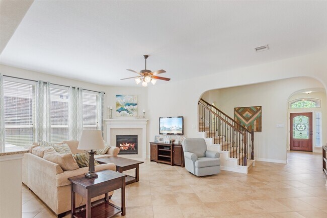 Building Photo - 19826 Summit Crest Ct