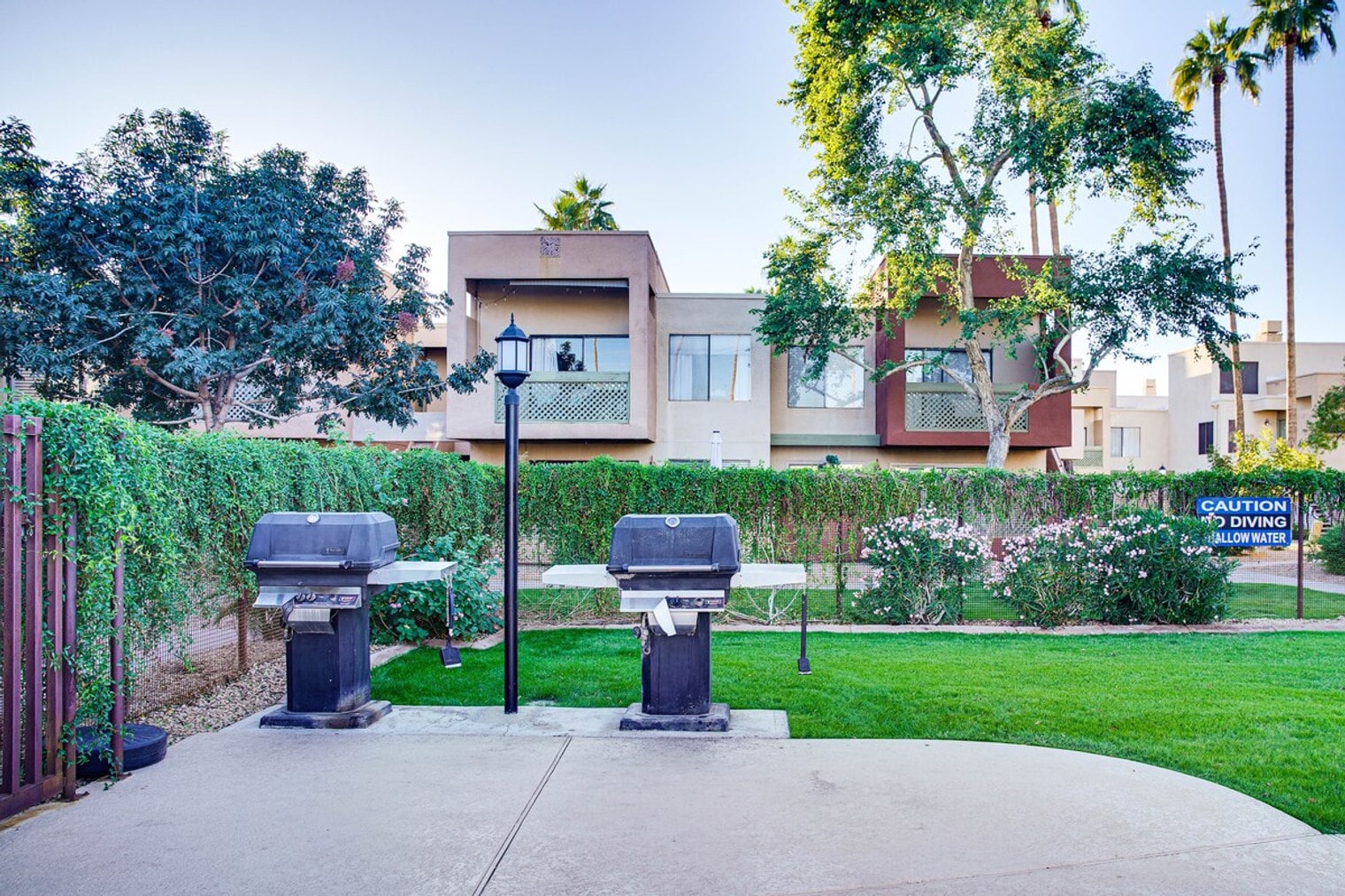 Building Photo - 3600 Hayden Rd