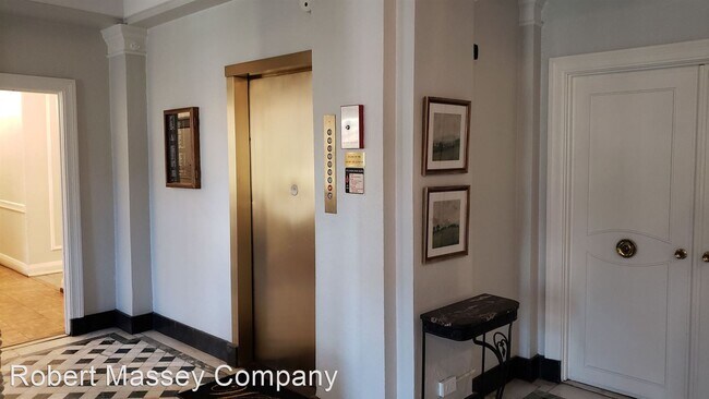 Building Photo - 1 br, 1 bath House - 1412 Willow Avenue, #47