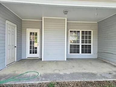 Building Photo - 2016 Ashley Brook Way