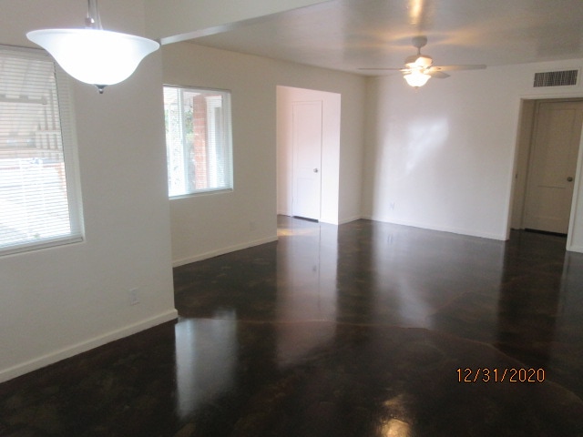 Building Photo - 4201 N 4th Ave