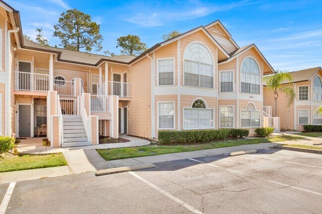 Building Photo - 2035 Royal Bay Blvd