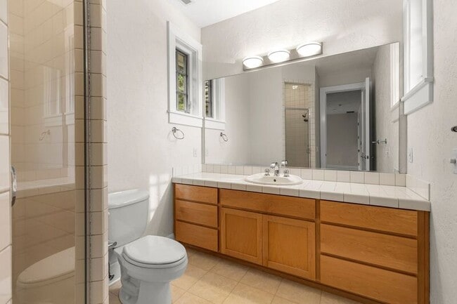 Building Photo - 16275 NE Eilers Rd