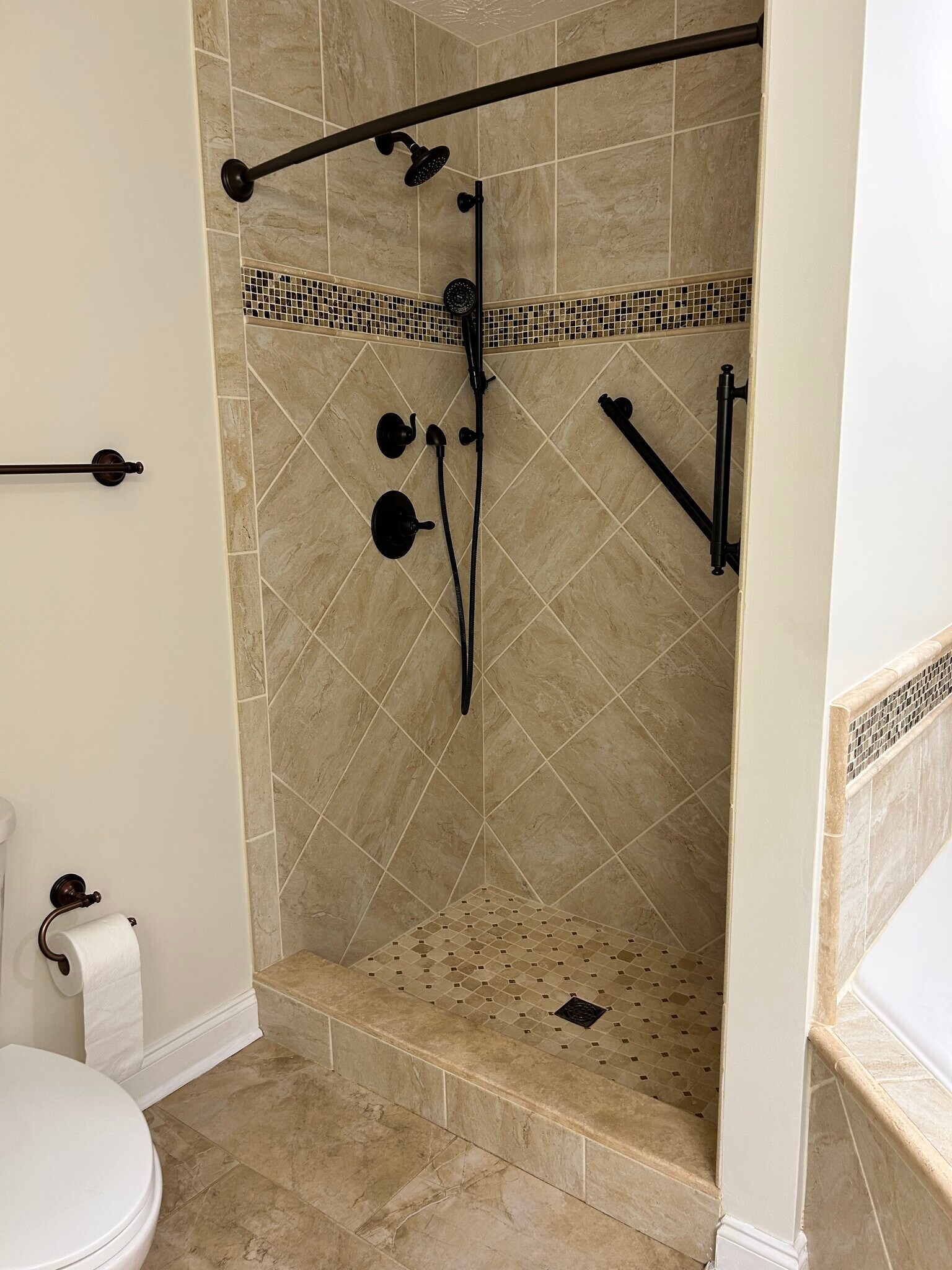 Master shower - 13051 Sanderling Ln