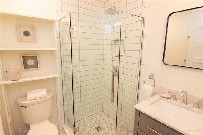 Building Photo - 112 Fish Fever Ln