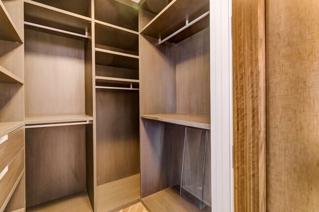 Building Photo - 300 International Drive