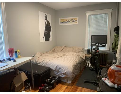 Building Photo - 27 Fuller St