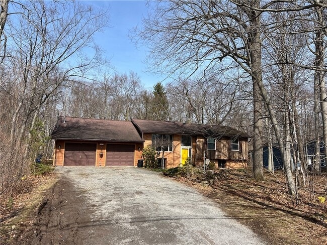 Building Photo - 340 Campbell Rd