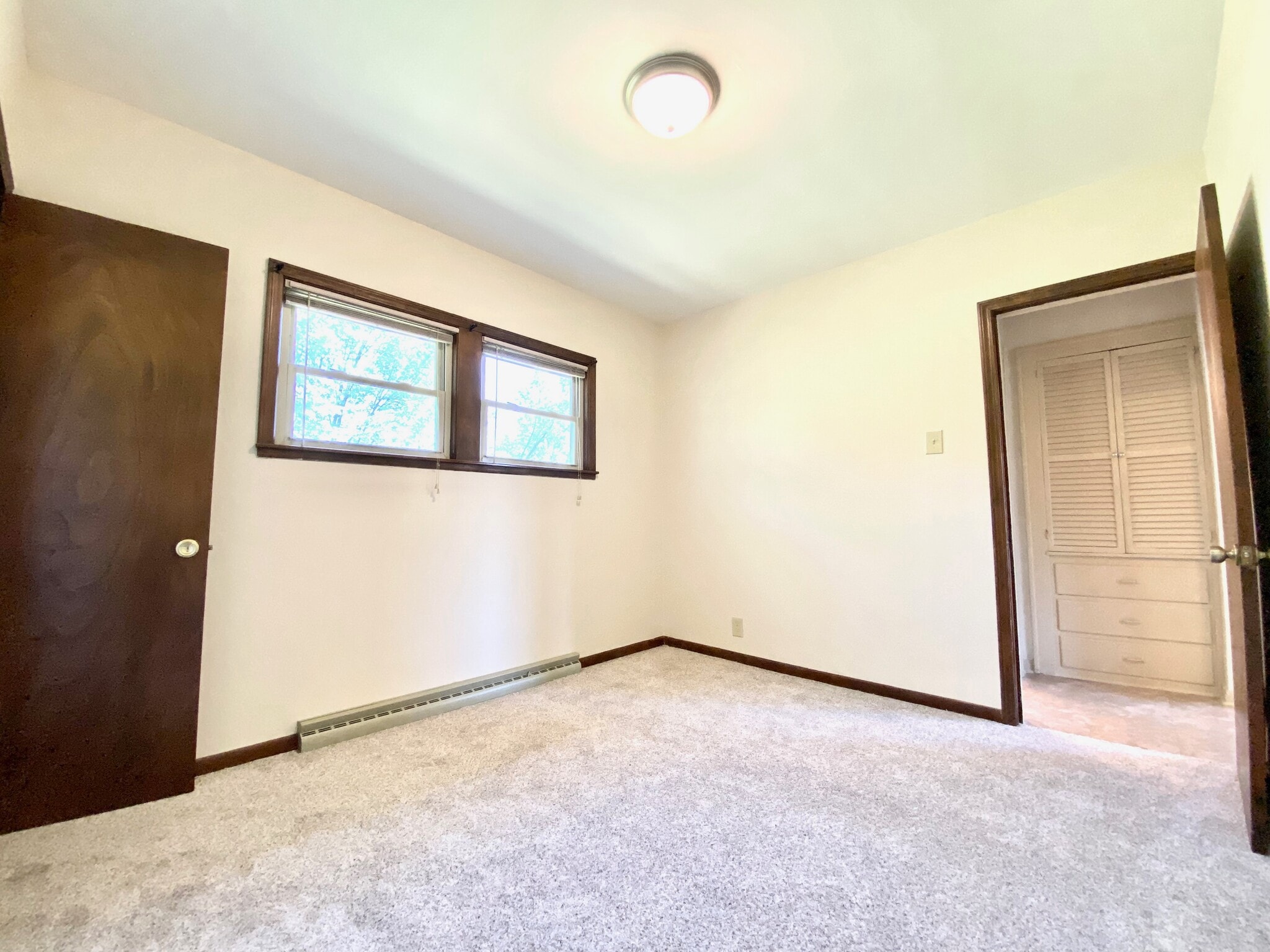 Building Photo - 3914 S 1st St