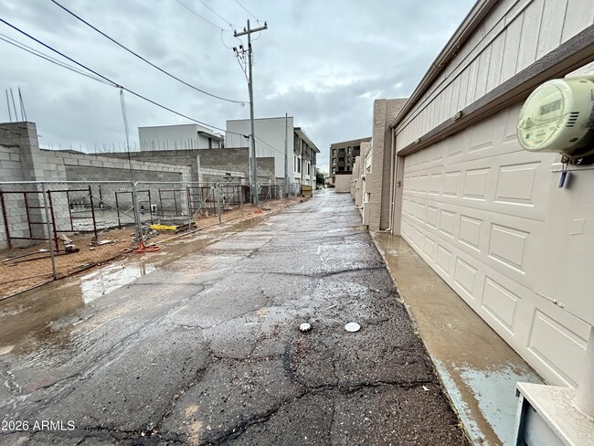 Building Photo - 4601 N 73rd St